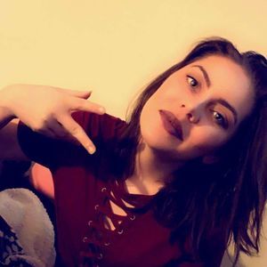 Meet your Posher, Whitney